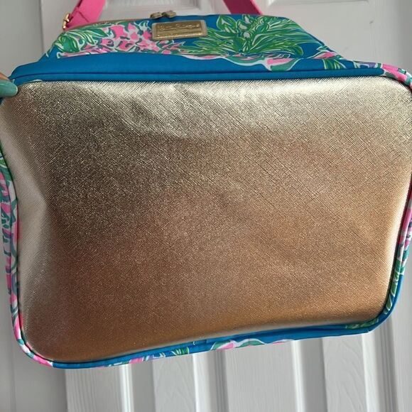 Lilly Pulitzer Cooler with Wine Carrier - Picture 13 of 14